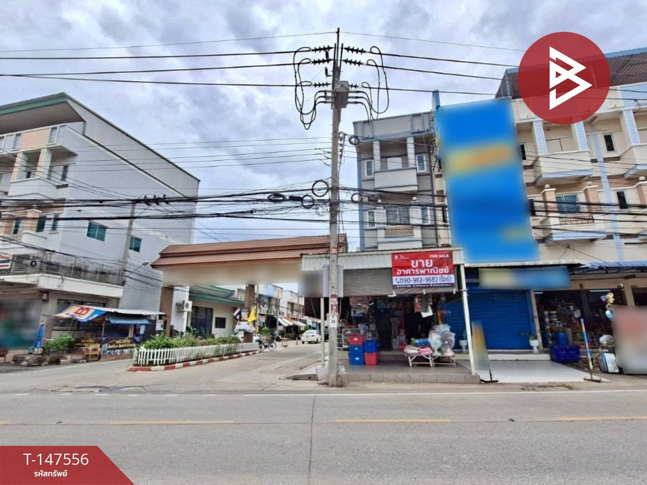 ขายอาคารพาณิชย์ 3 ชั้น เนื้อที่ 27.3 ตร.วา ซอยเทียนทะเล 20 เขตบางขุนเทียน กรุงเทพมหานคร