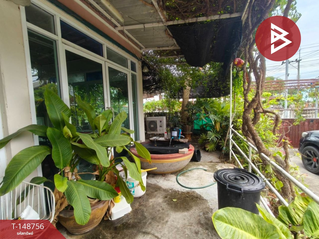 ขายบ้านเดี่ยวหลังริม เนื้อที่ 100 ตร.วา ศรีราชา ชลบุรี