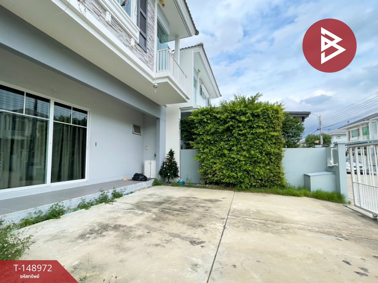 ขายบ้านเดี่ยว หมู่บ้านวิลลาจจิโอ ปิ่นเกล้า-ศาลายา (Villaggio Pinkhlao-Salaya) ทำเลดี ราคาถูก