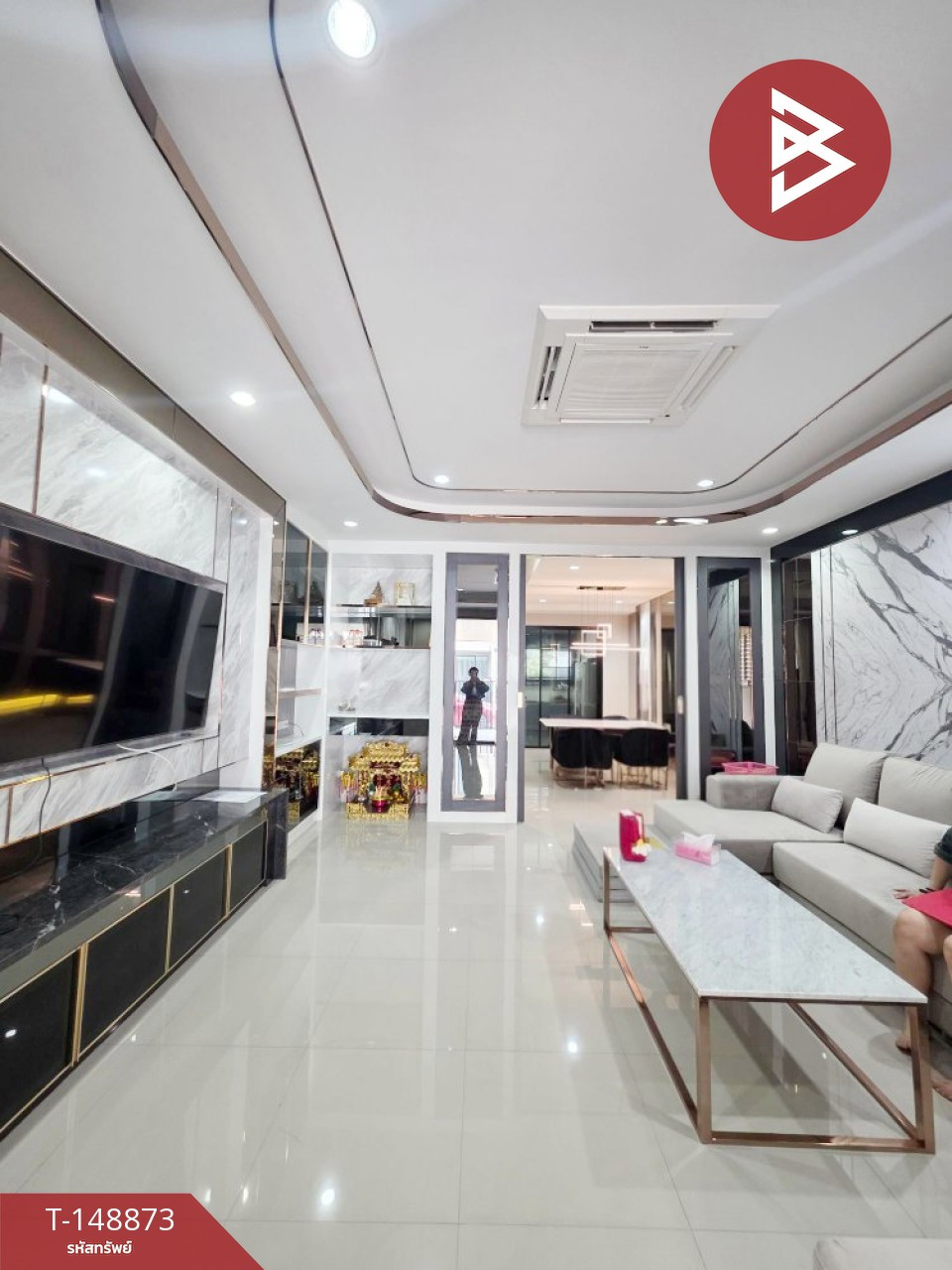 ขายอาคารพาณิชย์ หมู่บ้านเอริชทาวน์ นครปฐม (Arich Town) พร้อมเข้าอยู่ ทำเลทอง