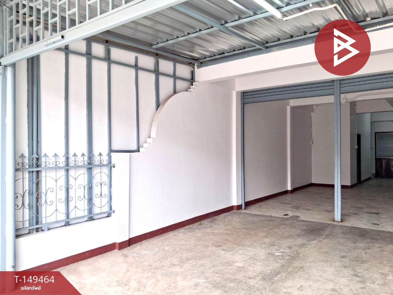 ขายด่วนทาวน์เฮ้าส์ ท่าเสา อุตรดิตถ์ ทำเลดี รีโนเวทใหม่ ใกล้ตลาดสดคลองโพธิ์
