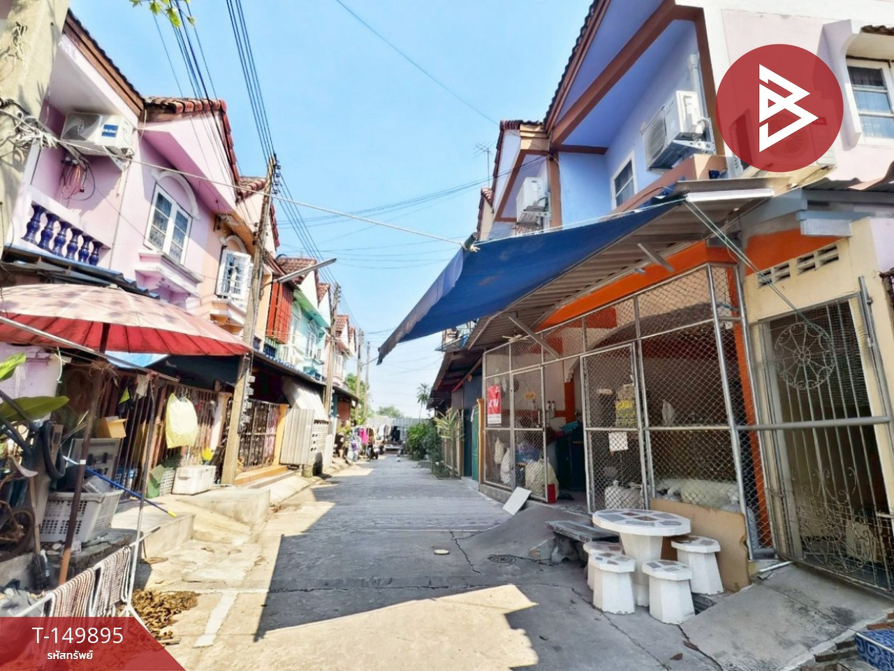 ขายทาวน์เฮ้าส์ 2 ชั้น หลังมุม หมู่บ้านฉัตรทอง ท่าทราย สมุทรสาคร