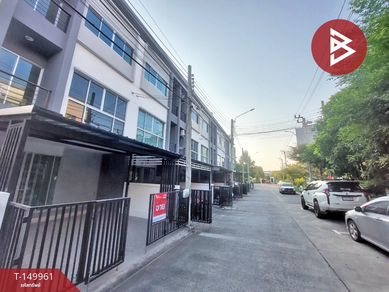 ขายทาวน์เฮ้าส์ หมู่บ้านลุมพินี ทาวน์วิลล์ ศรีนครินทร์-แบริ่ง (Lumpini Town Ville Srinakarin-Bearing) สมุทรปราการ