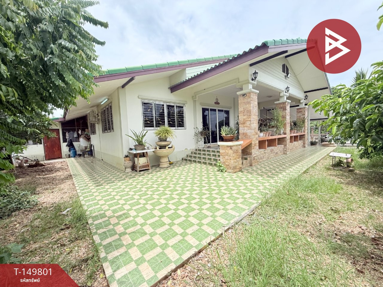 ขายบ้านเดี่ยวพร้อมที่ดิน เนื้อที่ 2 ไร่ 1 งาน 47.1 ตร.วา กำแพงแสน นครปฐม