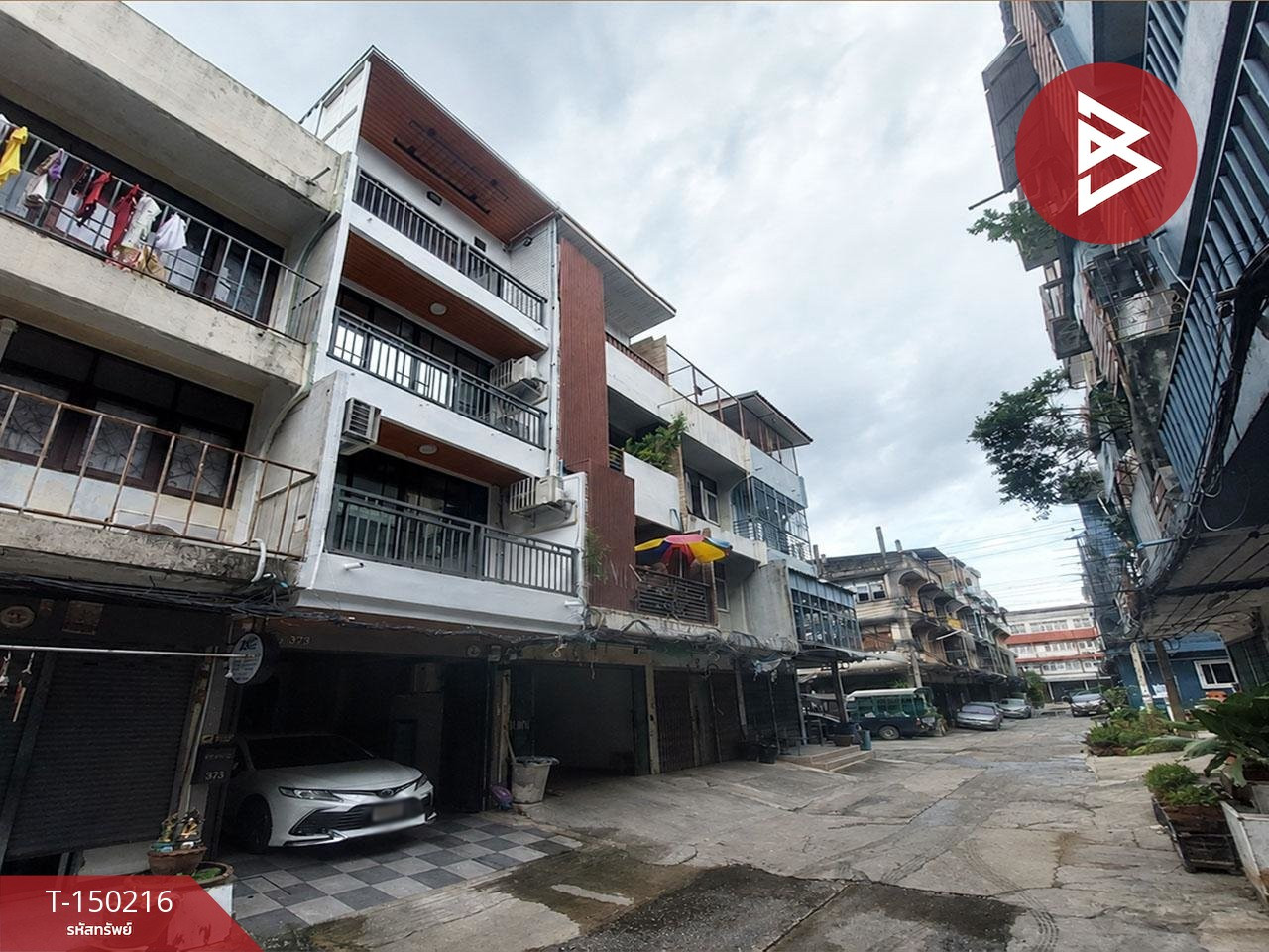 ขายอาคารพาณิชย์ ซ.ลาดพร้าว 62 เนื้อที่ 14 ตร.วา วังทองหลาง กรุงเทพมหานคร