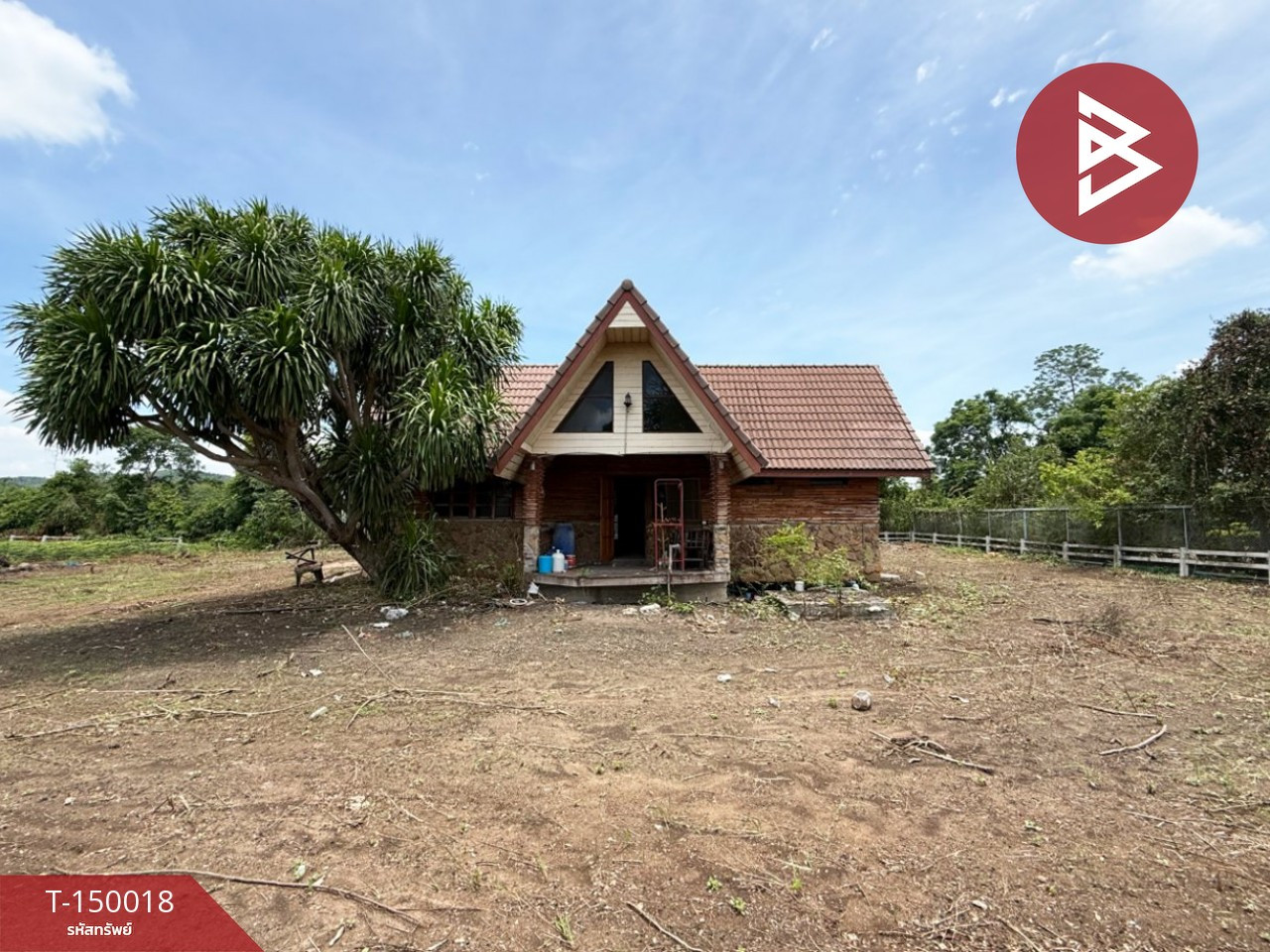 ขายที่ดินพร้อมบ้านพักตากอากาศ เนื้อที่ 2 ไร่ 8.4 ตร.วา วิวธรรมชาติ บรรยากาศส่วนตัว วังม่วง สระบุรี