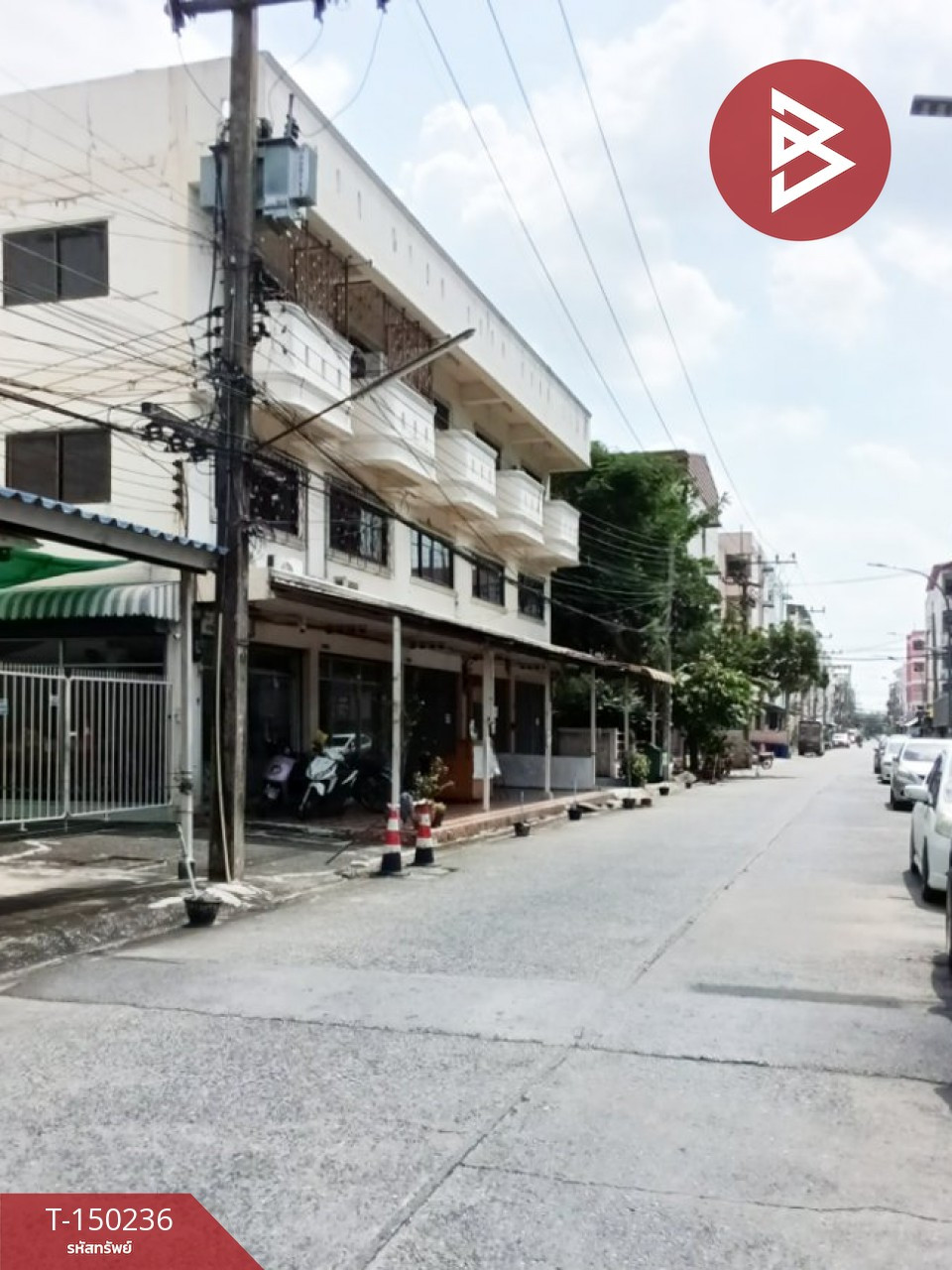 ขายอาคารพาณิชย์ 3 ชั้นครึ่ง เนื้อที่ 17 ตร.วา ธัญบุรี ปทุมธานี