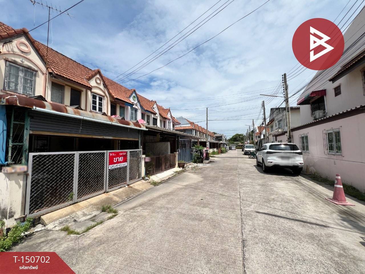 ขายทาวน์เฮ้าส์ หมู่บ้านอีสเทิร์นแลนด์แอนด์เฮ้าส์ ชลบุรี (Estern Land And House) พร้อมอยู่