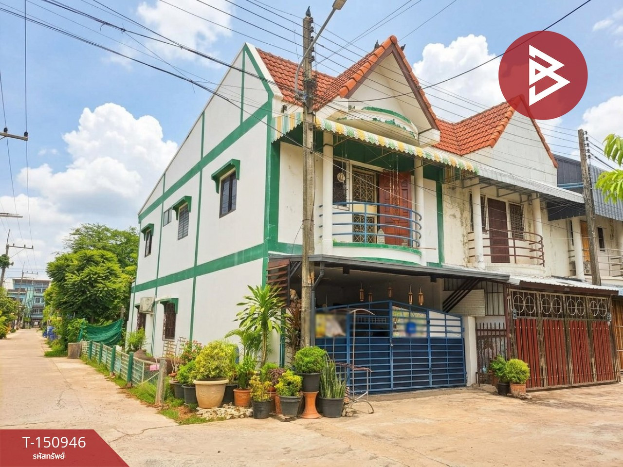 ขายทาวน์เฮ้าส์ 2 ชั้น เนื้อที่ 18.3 ตร.วา หนองปลิง นครสวรรค์
