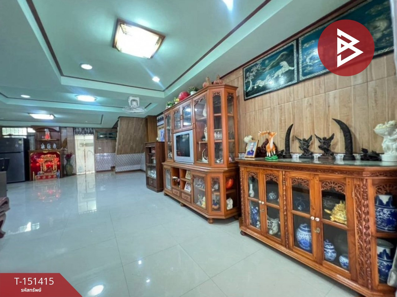 ขายทาวน์เฮ้าส์ หมู่บ้านอีสเทิร์นแลนด์ซิตี้ ชลบุรี (Eastern Land City) พร้อมเข้าอยู่