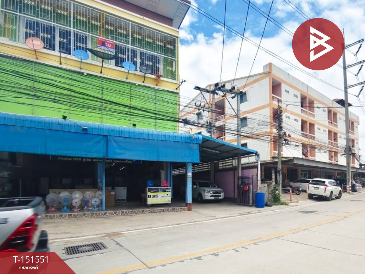 ขายอพาร์ทเม้นท์ติดถนน เนื้อที่ 1 งาน 47 ตร.วา ศรีราชา ชลบุรี
