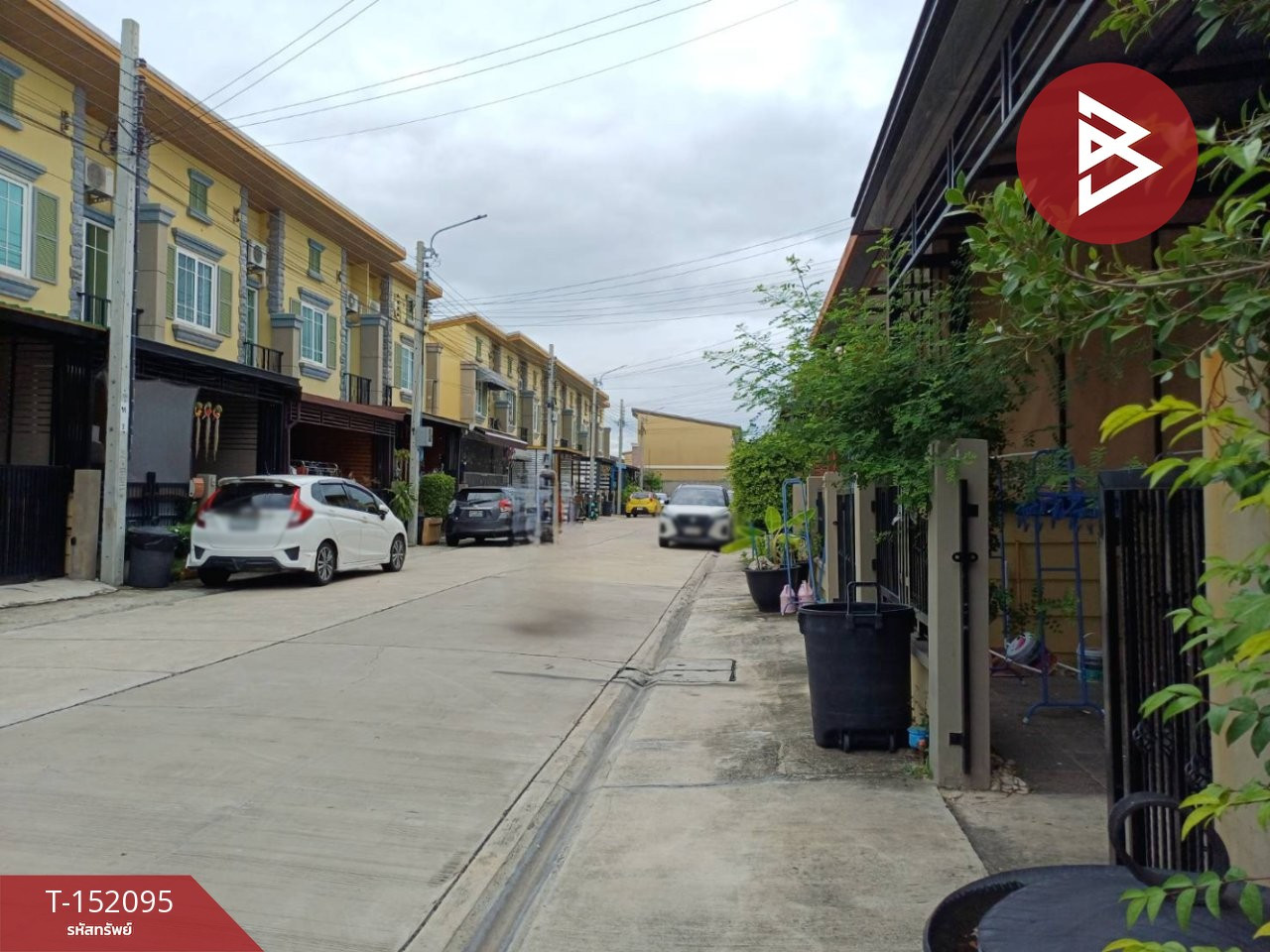 ขายทาวน์เฮ้าส์ หมู่บ้านโกลเด้นทาวน์2 บางแค (Golden Town2 Bangkhae) กรุงเทพมหานคร