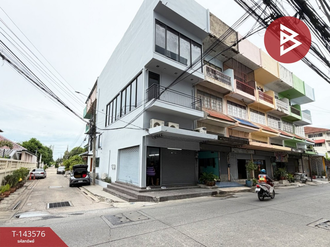 ขาย/เช่า อาคารพาณิชย์ 3 ชั้นหลังมุม ซอยบุญศิริ สมุทรปราการ