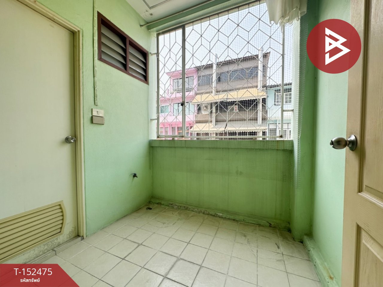 ขายคอนโด โครงการรุ่งโรจน์คอนโดเทล เพชรเกษม 81/1 (Rungroj Condotel) กรุงเทพมหานคร