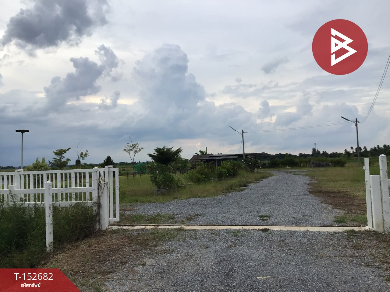 ขายที่ดิน เนื้อที่ 4 ไร่ บางปลาม้า สุพรรณบุรี