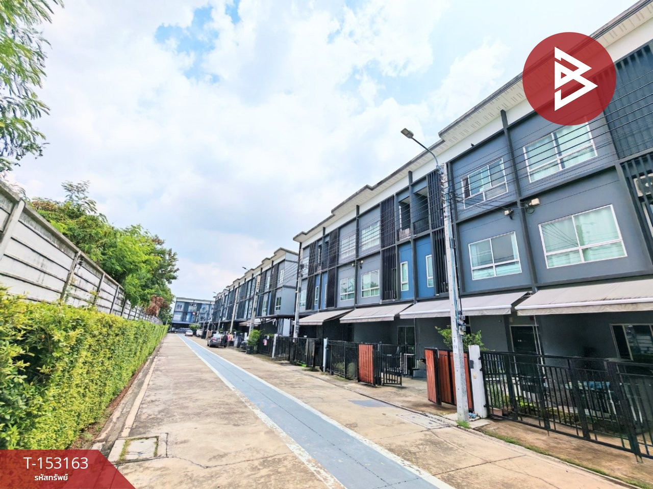 ขาย/เช่า ทาวน์เฮ้าส์ หมู่บ้านสัมมากร อเวนิว สุวรรณภูมิ (Sammakorn Avenue Suvarnabhumi) กรุงเทพมหานคร