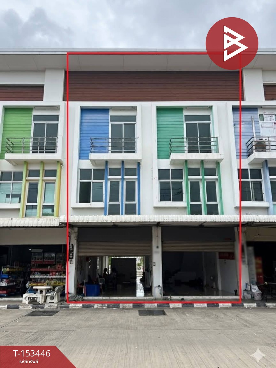 ขายอาคารพาณิชย์ 3 ชั้น 2 คูหา เนื้อที่ 42 ตร.วา ต.บ้านไร่ ใกล้ตลาดเดอะนายน์ ราชบุรี