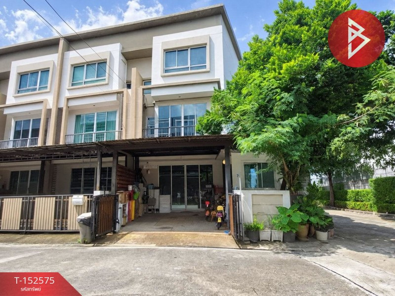 ขายทาวน์โฮม หมู่บ้านลุมพินี ทาวน์เพลส รัชโยธิน-เสนา (Baan Lumpini Town Place Ratchayothin-Sena) จตุจักร กรุงเทพมหานคร