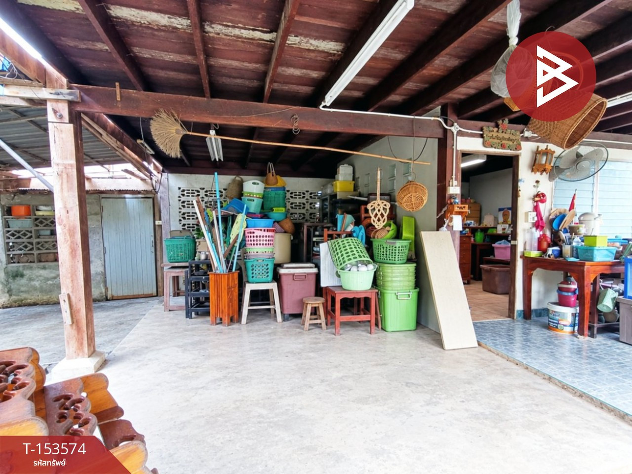 ขายบ้านเดี่ยวพร้อมที่ดิน เนื้อที่ 96 ตร.วา แม่กลอง สมุทรสงคราม ติดถนน