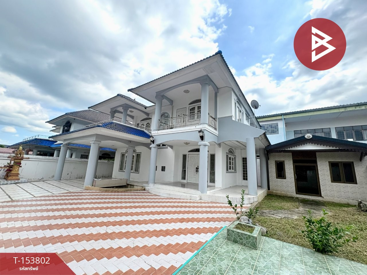 ขายบ้านเดี่ยวหลังใหญ่ เนื้อที่ 100 ตร.ว ตาคลี นครสวรรค์
