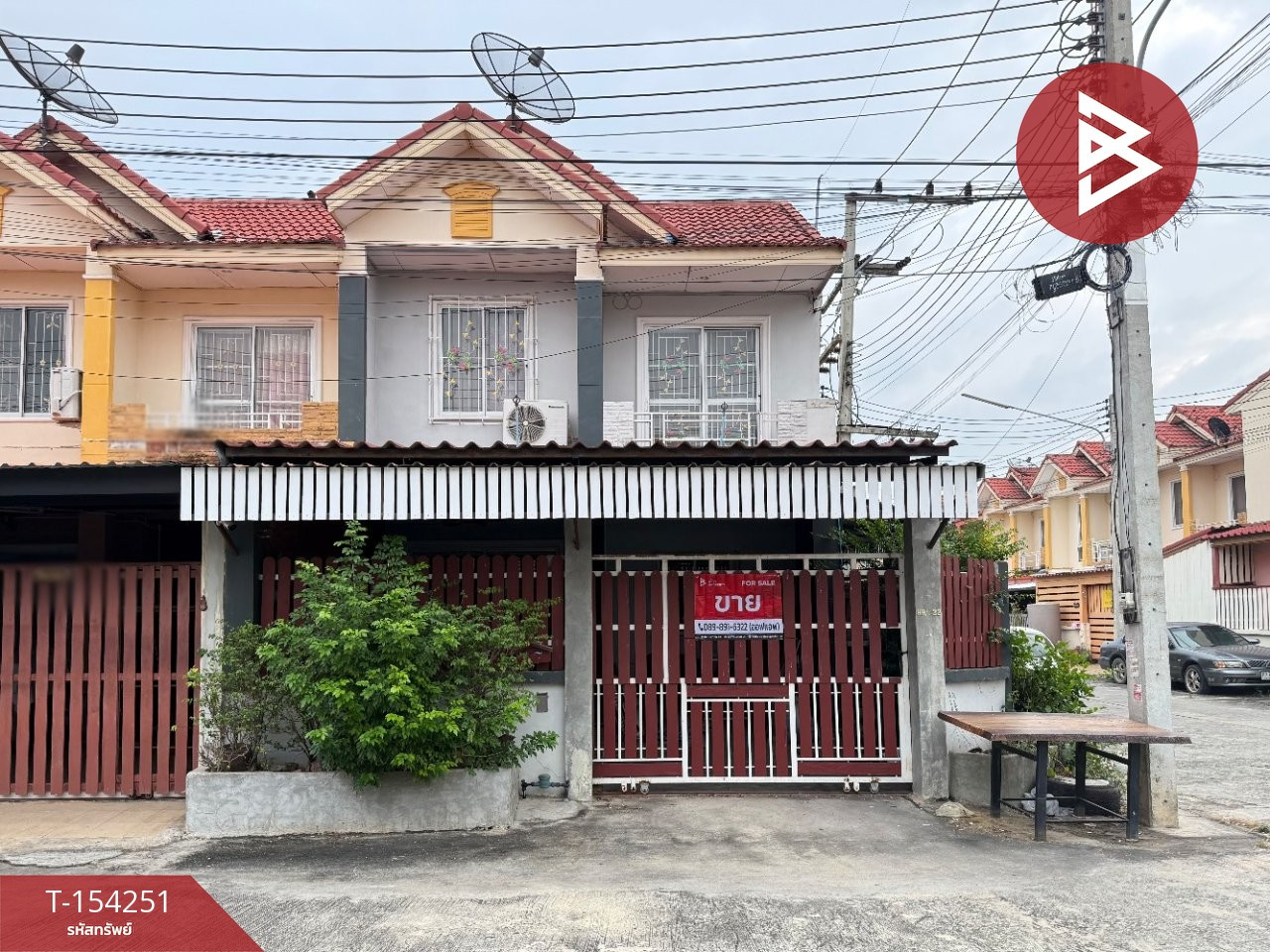 ขายทาวน์เฮ้าส์ หมู่บ้านสิวารัตน์ 10 บางแขม นครปฐม พร้อมอยู่
