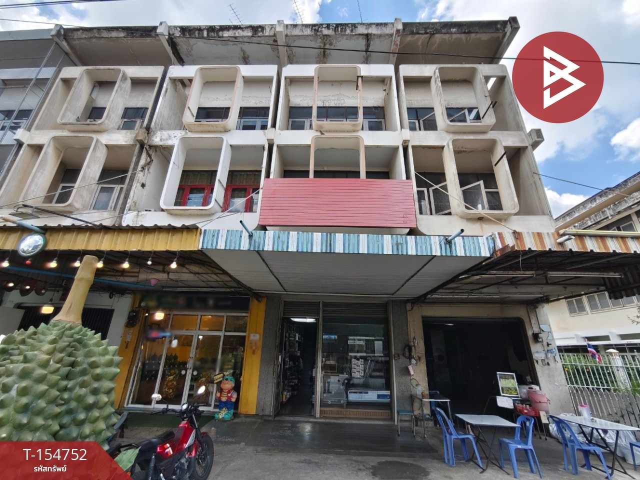 ขายอาคารพาณิชย์ 3 ชั้น เนื้อที่ 18 ตร.วา บ้านโป่ง ราชบุรี