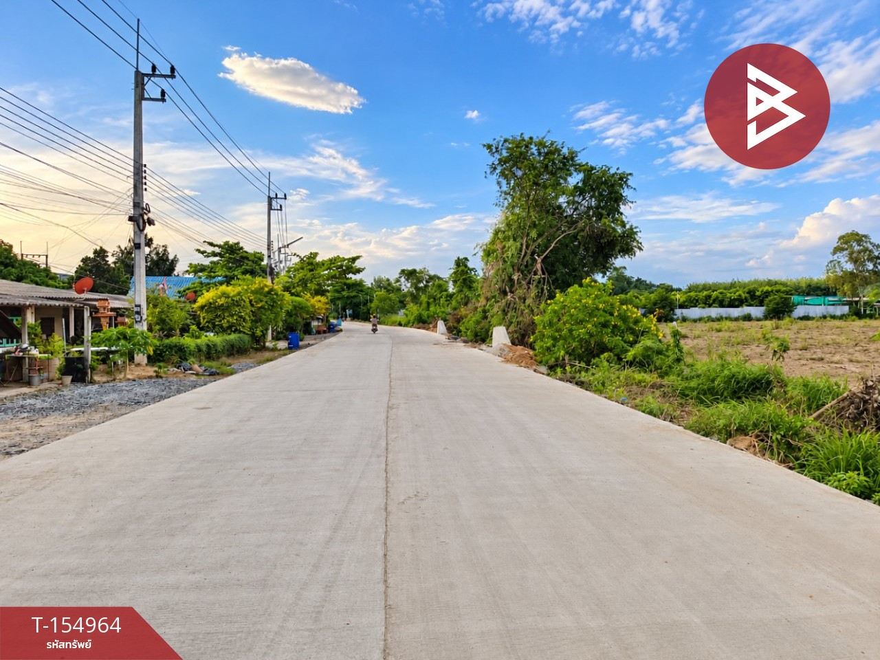 ขายที่ดิน เนื้อที่ 8 ไร่ 3 งาน 83.8 ตร.วา พนัสนิคม ชลบุรี